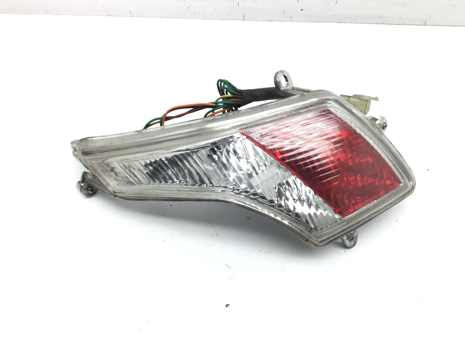 Peugeot vivacity 2t 50 fanale faro freccia posteriore sinistra 2008 2008 vgav1aaaa0j