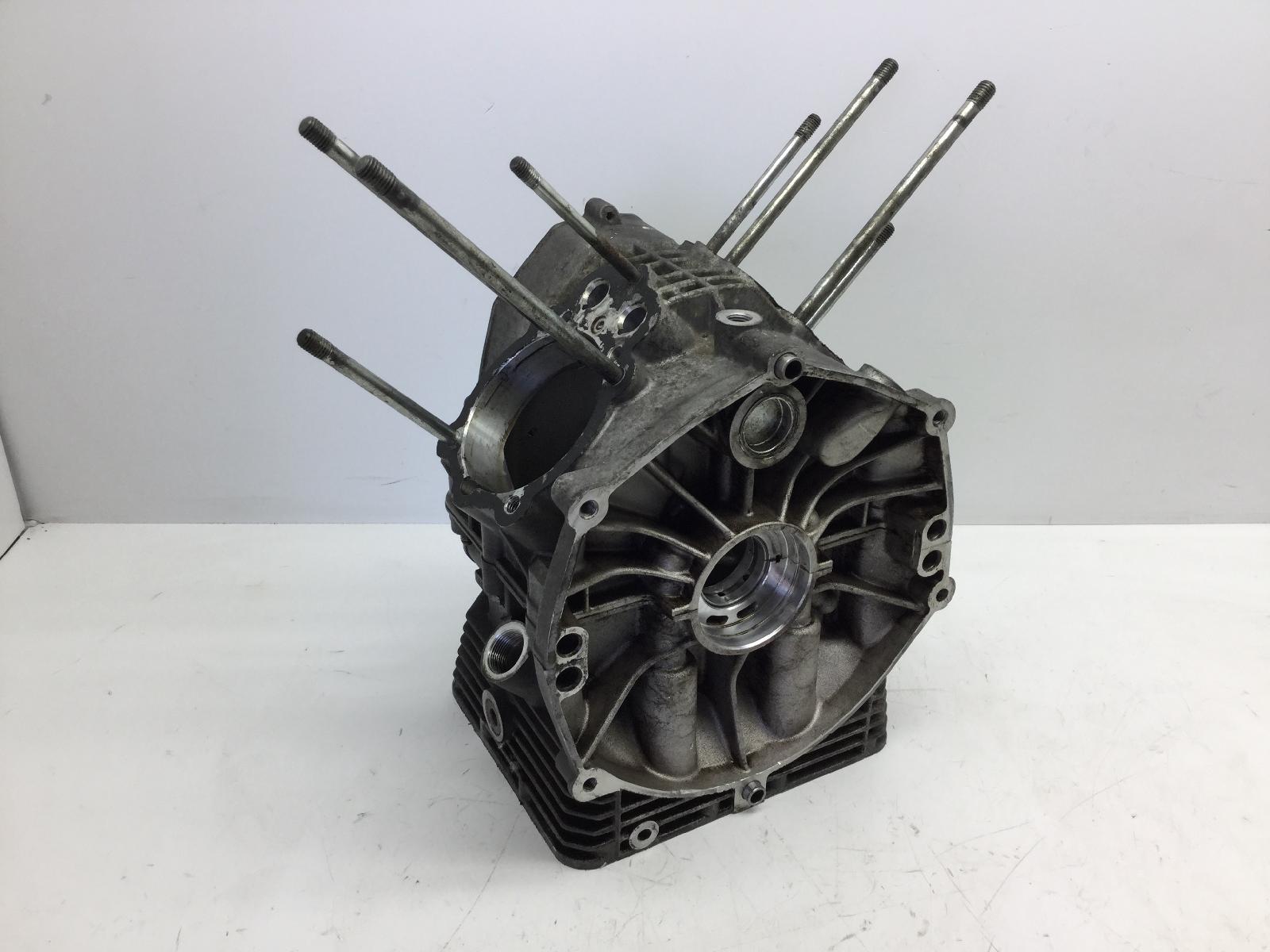 Moto guzzi v35 v 35 350 carter motore modello pc accoppiamento carter 1981 1981 pd16979