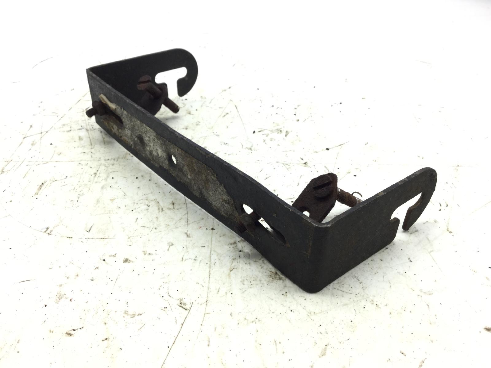 Moto guzzi v35 v 35 350 staffa supporto strumentazione 1981 1981 pc080725