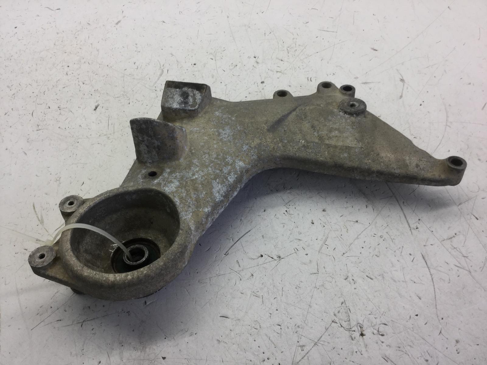 Gilera nexus sp eu 3 500 staffa supporto scarico marmitta 2006 2007 m35200