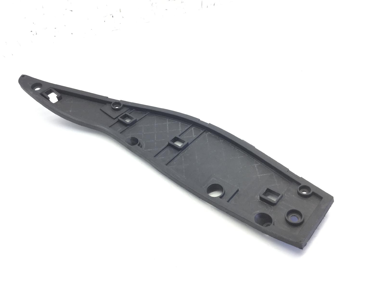 Gilera nexus sp eu 3 500 carena pedana pavimento poggiapiedi destra 2006 2007 m35200