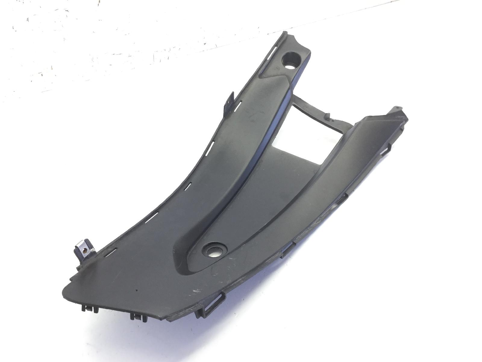 Gilera nexus sp eu 3 500 carena fianchetto pedana destro - crepa su attacco 2006 2007 m35200