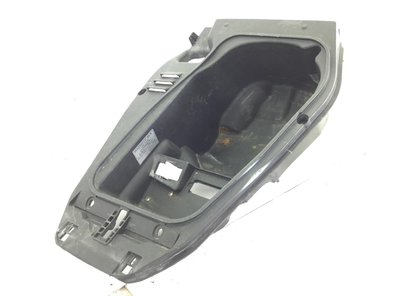 Gilera nexus sp eu 3 500 carena vano sottosella 2006 2007 m35200