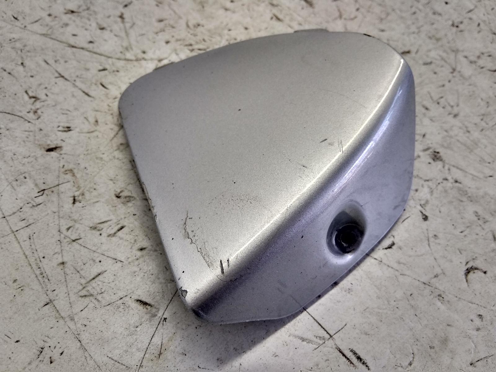 Piaggio beverly 500 coperchio tappo carena controscudo retroscudo 2002 2004 m34100