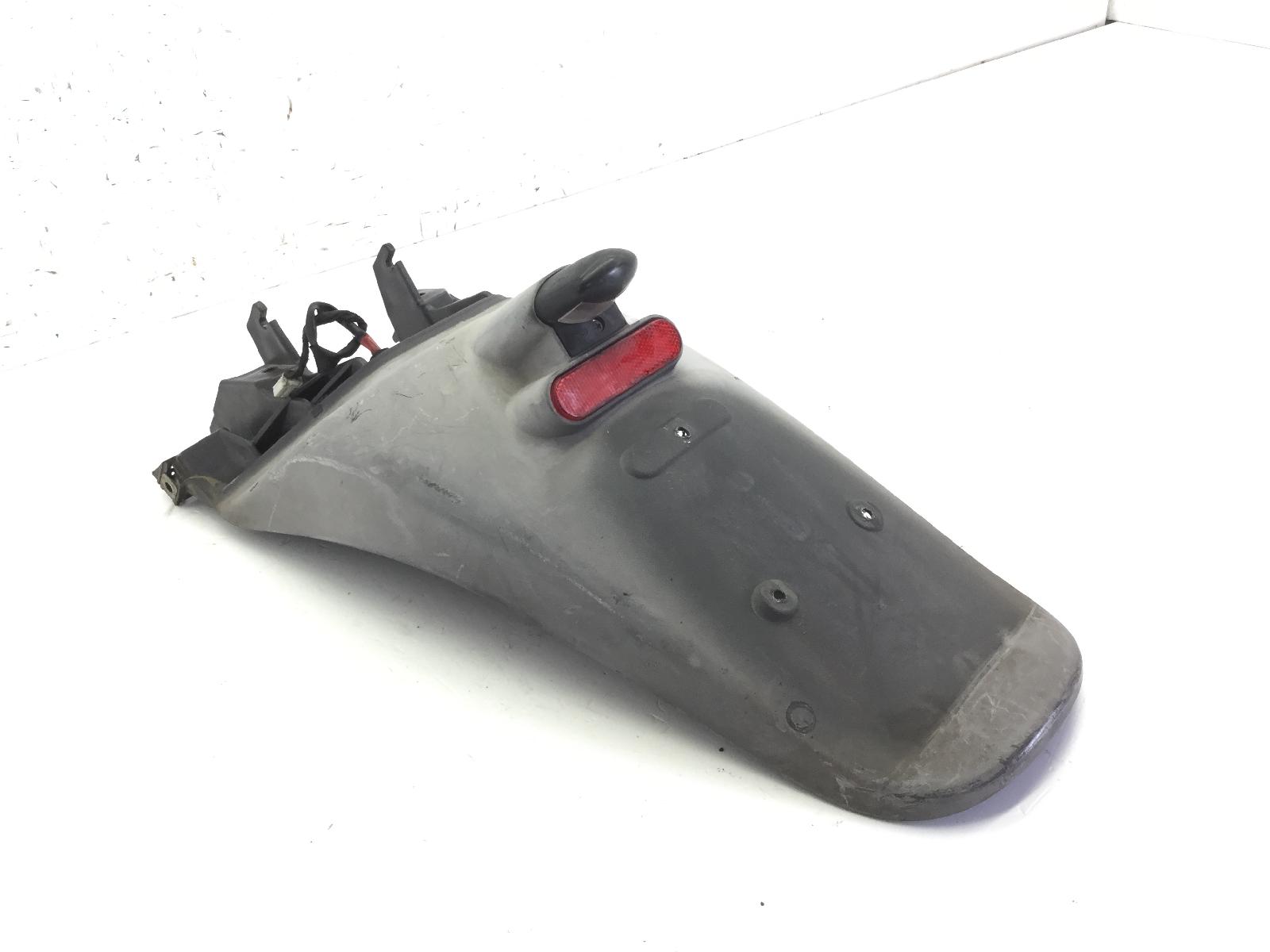 Piaggio beverly 500 parafango posteriore portatarga e luce 2002 2004 m34100