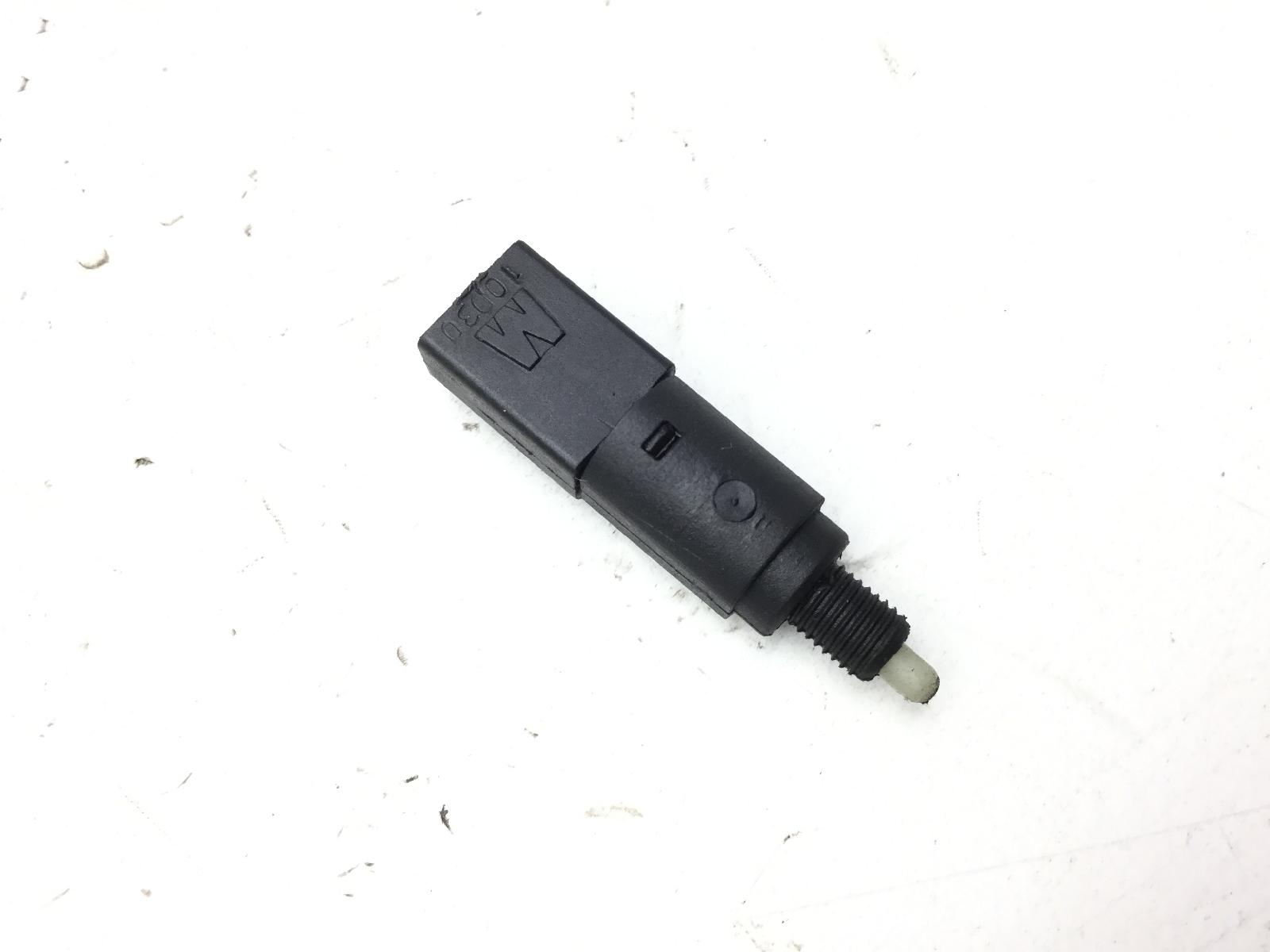 Piaggio beverly 500 sensore interruttore stop microstop freno posteriore 2002 2004 m34100