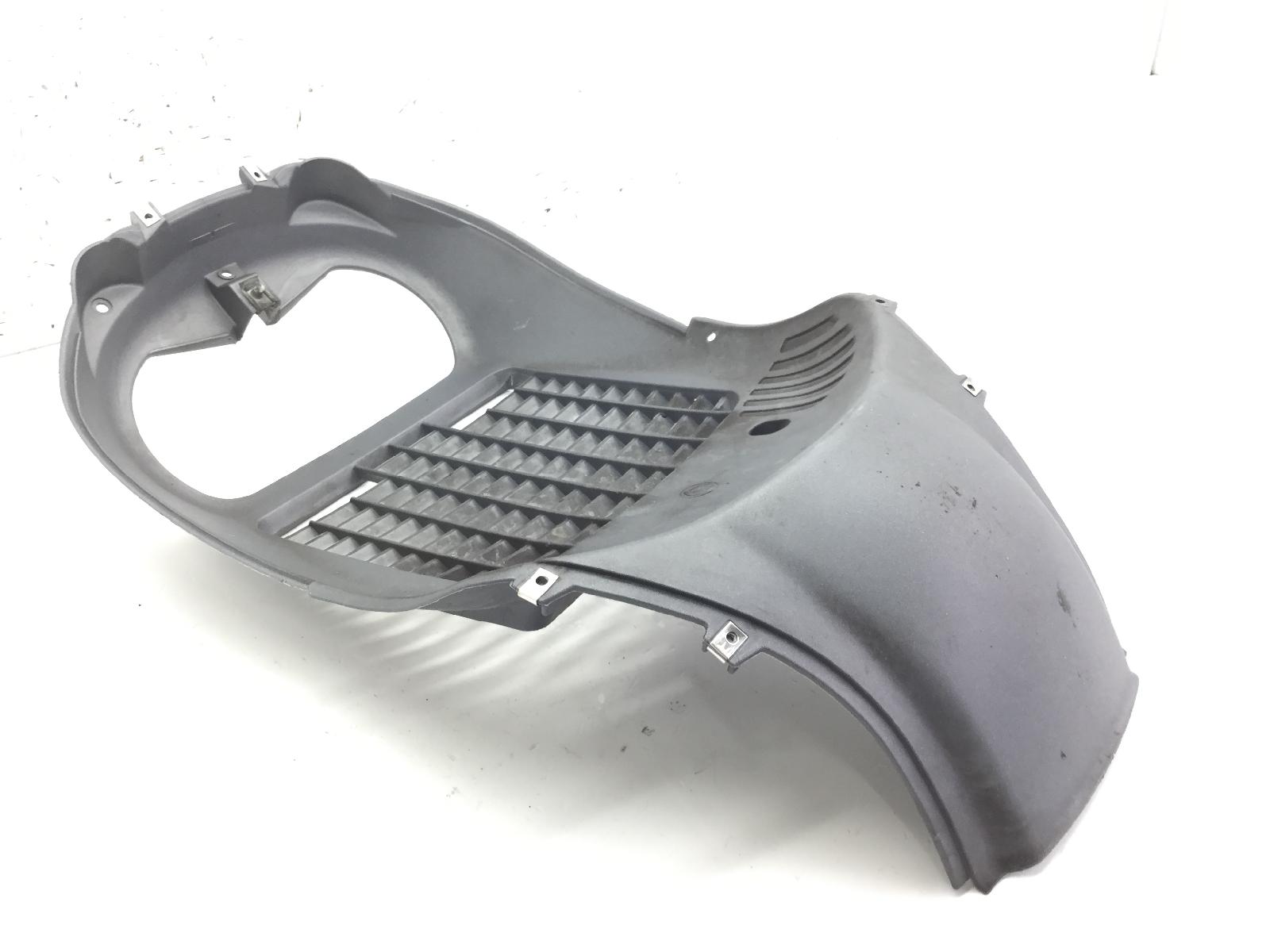 Piaggio beverly 500 carena griglia radiatore chiglia vano ruota anteriore 2002 2004 m34100