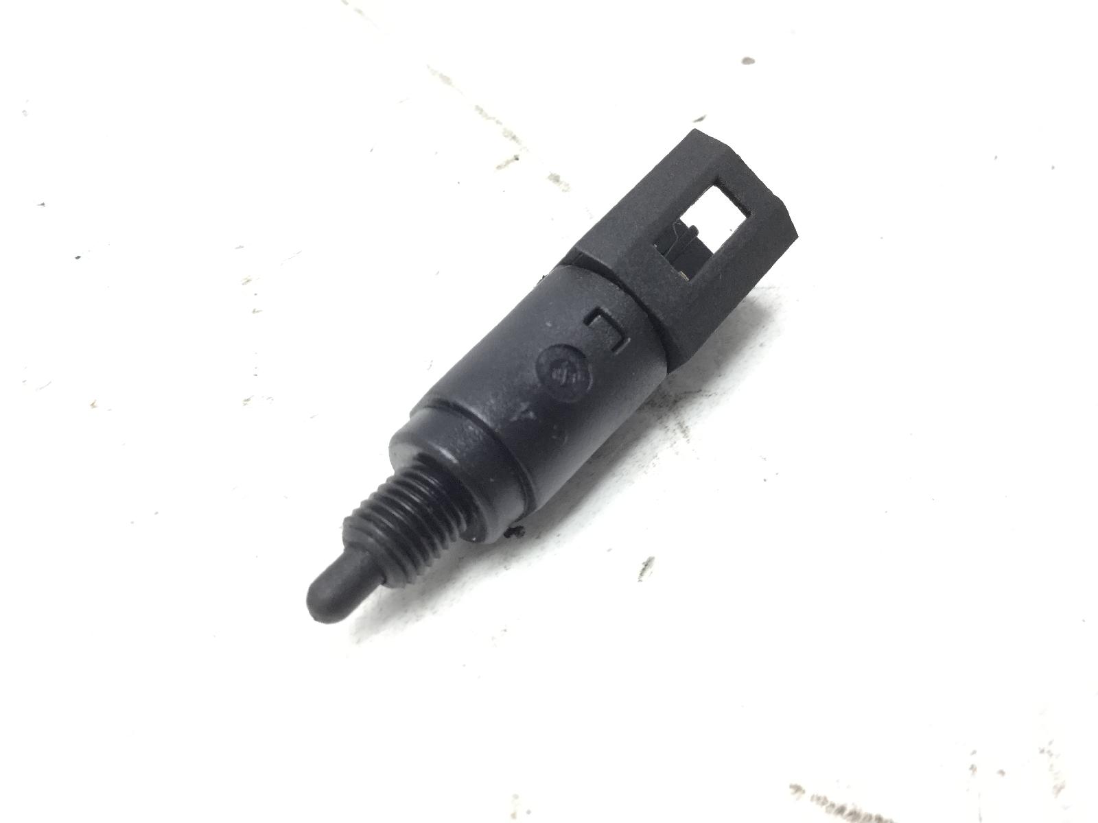 Piaggio beverly 500 sensore stop pulsante microstop freno anteriore 2002 2004 m34100
