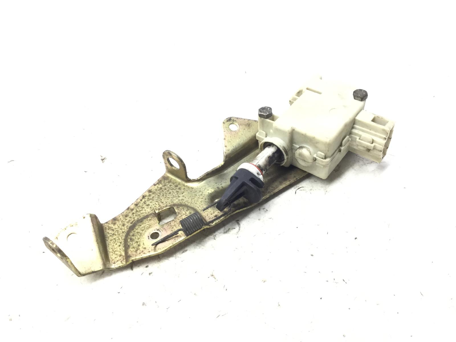Piaggio beverly 500 attuatore apertura gancio sella saddle 2002 2004 m34100