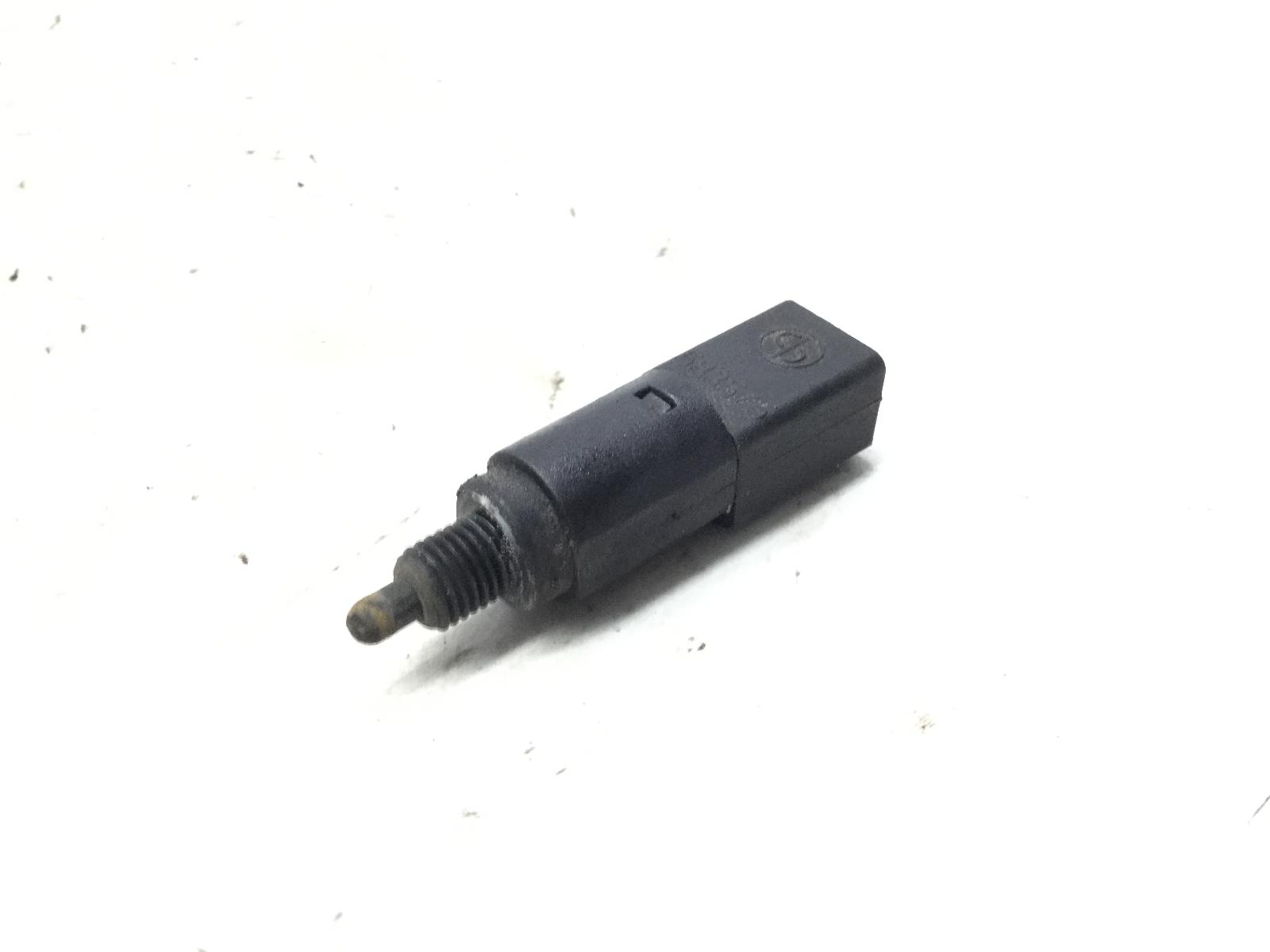 Piaggio beverly 500 sensore stop microstop freno posteriore sinistro 2002 2004 m34100