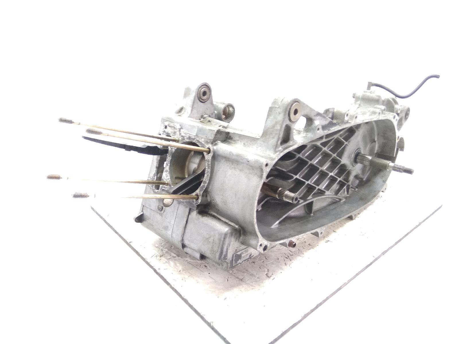 Kymco people lc 250 carter motore albero e ingranaggi ruota mod: bc50 2003 2004 b50000