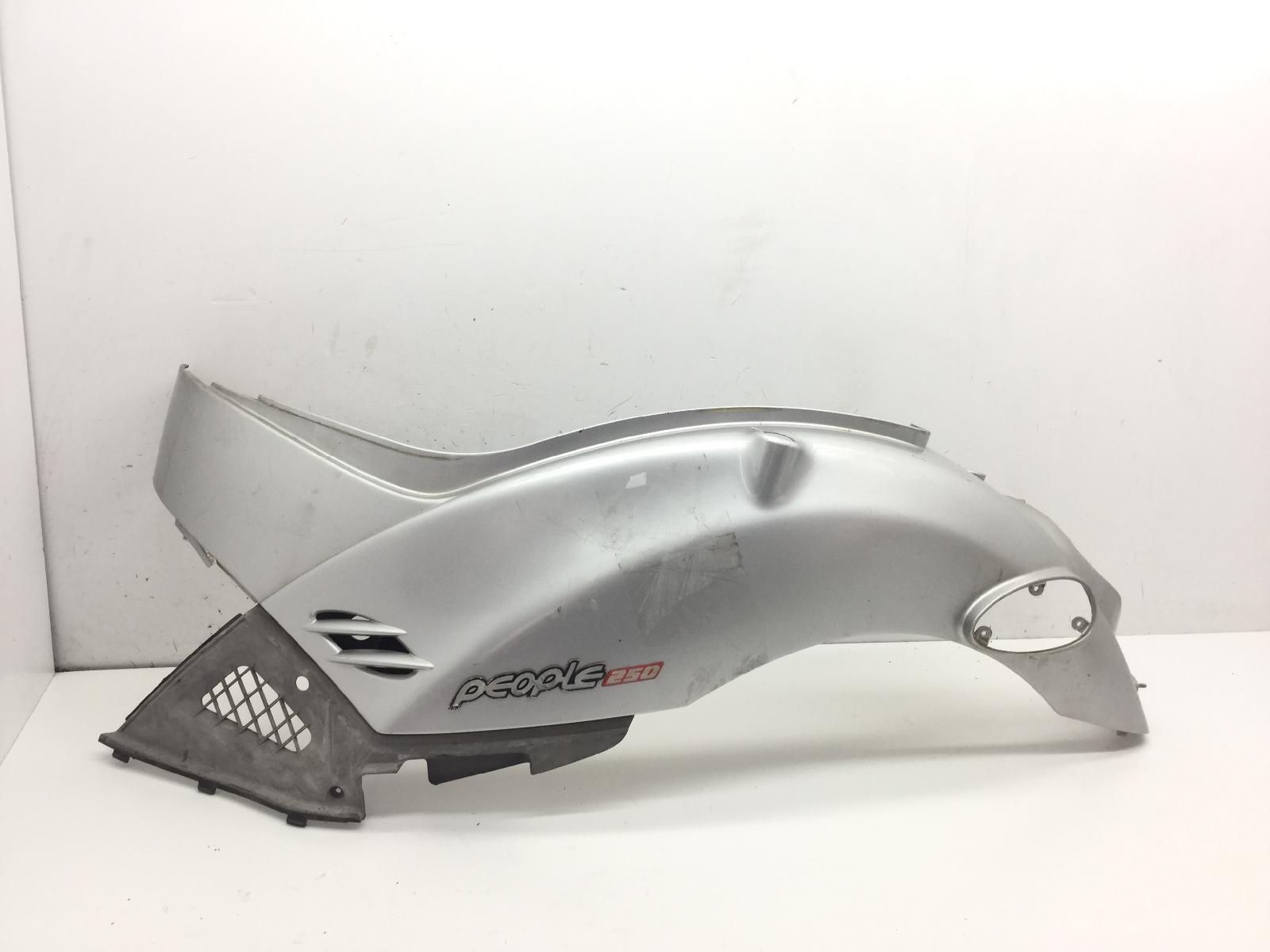 Kymco people lc 250 carena fiancata posteriore sinistra - attacco rotto 2003 2004 b50000