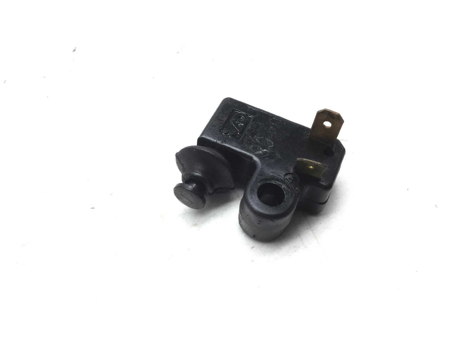 Yamaha x-max yp r 250 sensore pulsante stop microstop freno posteriore 2010 2012 sg221