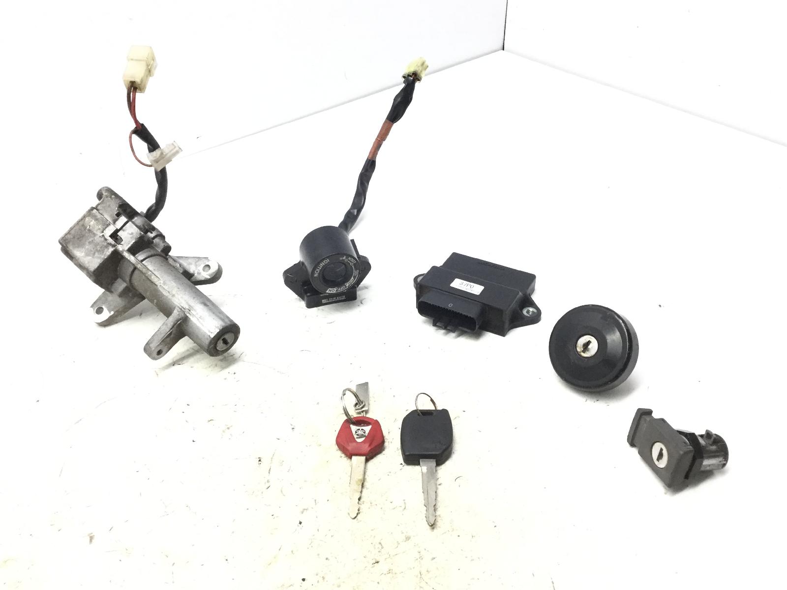 Yamaha x-max yp r 250 blocchetto accensione e chiavi 2010 2012 sg221