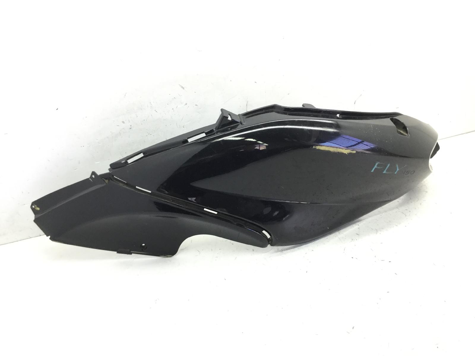 Piaggio fly 150 carena fiancata posteriore sinistra 2005 2007 m42200