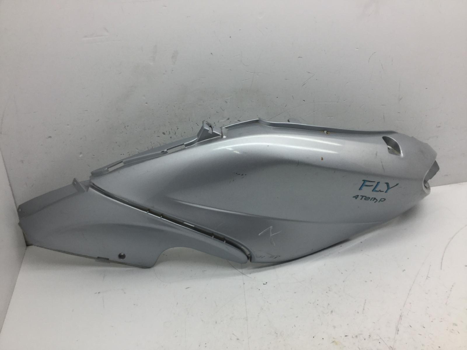 Piaggio fly 150 carena fiancata posteriore sinistra 2005 2007 m42200