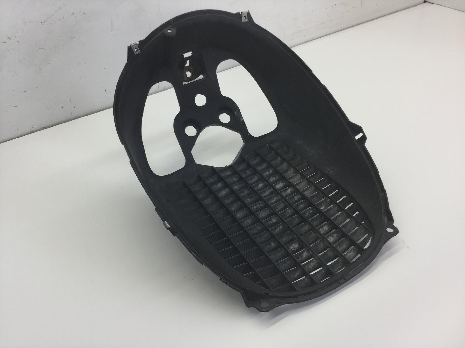 Piaggio x evo 125 carena vano ruota anteriore 2007 2016 m36601
