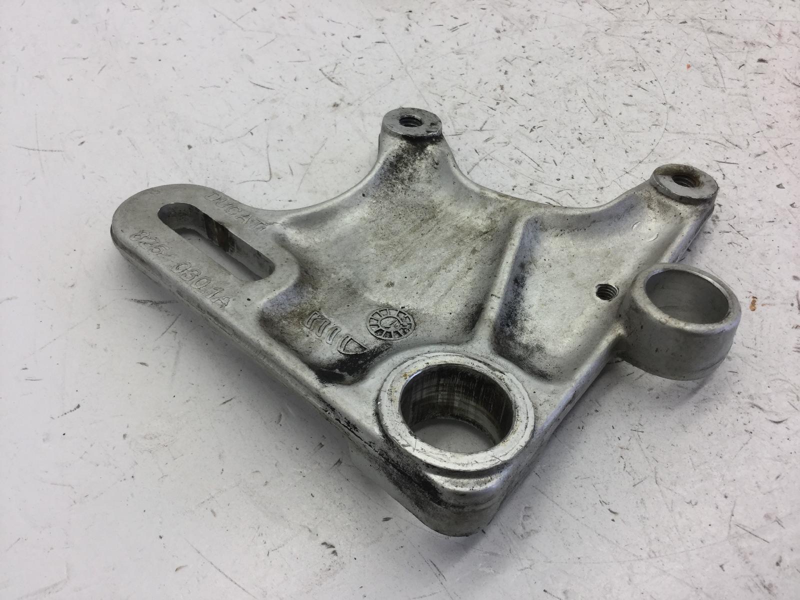 Ducati monster 620 staffa supporto pinza freno posteriore 2002 2002 m400aa