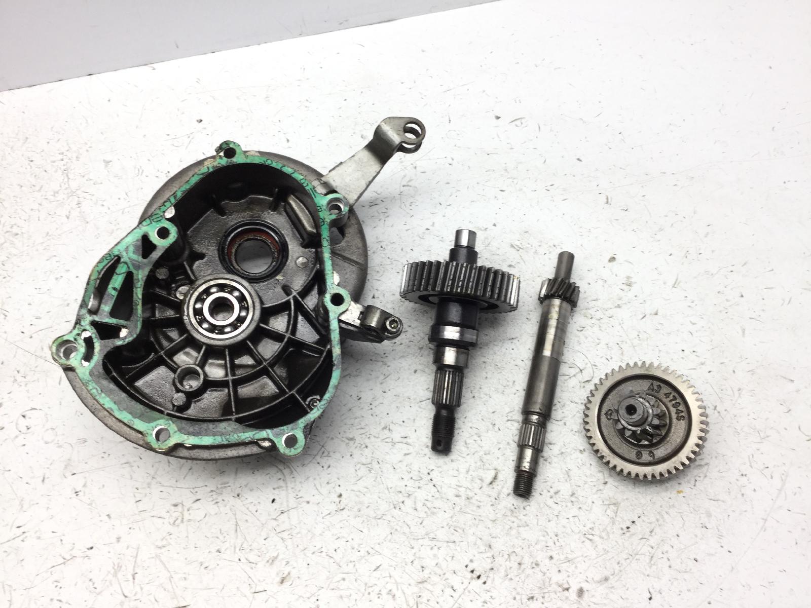 Piaggio liberty 150 carter e ingranaggi ruota posteriore 2001 2002 m2200