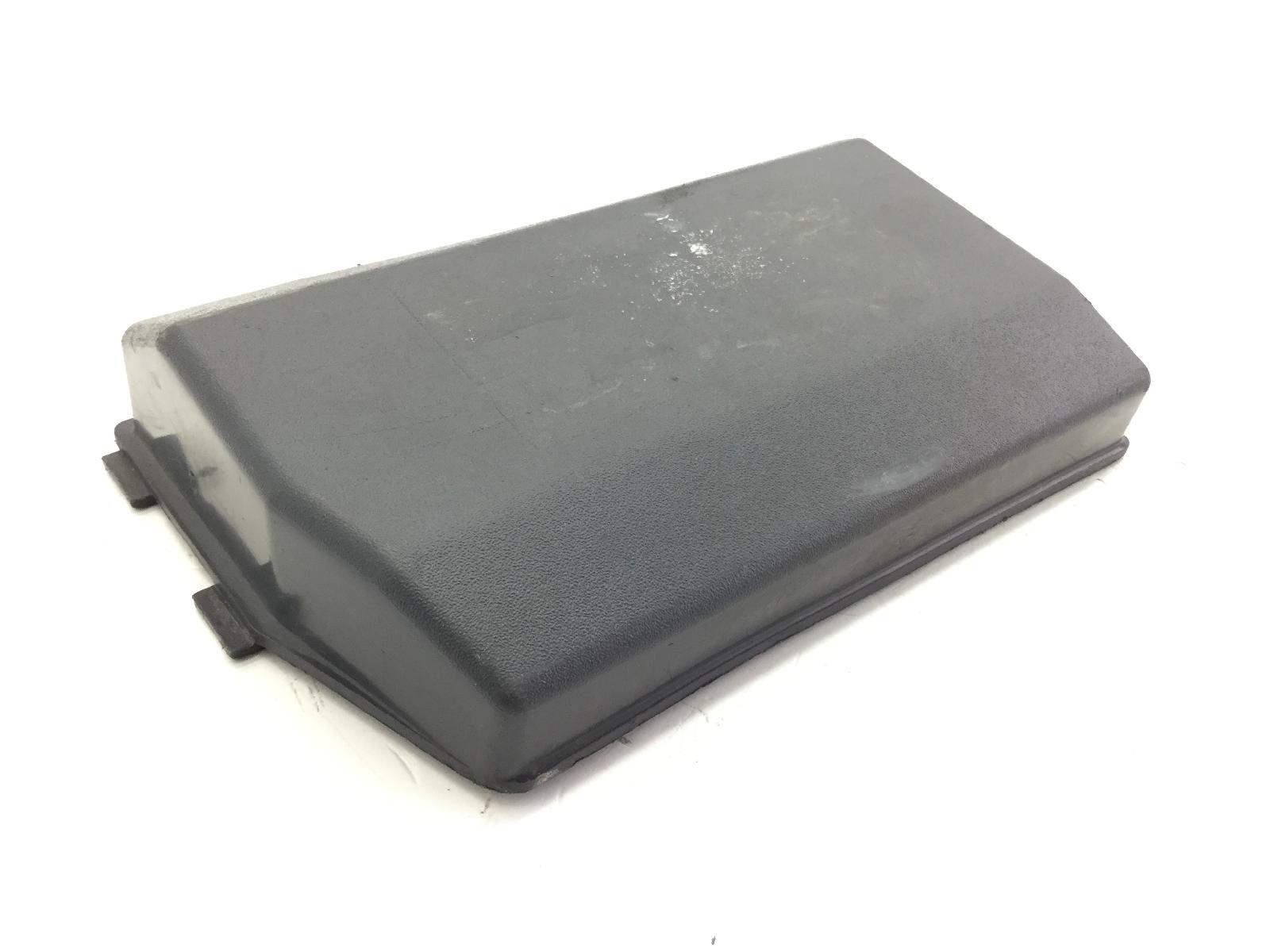 Piaggio liberty 125 coperchio tappo vano batteria 2001 2002 m2200