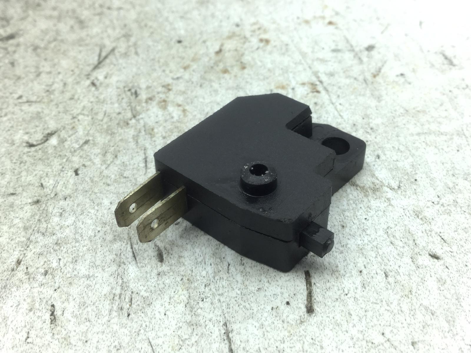 Sym symphony s 125 sensore stop microstop freno posteriore sinistro 2010 2010 lxmay12wydx