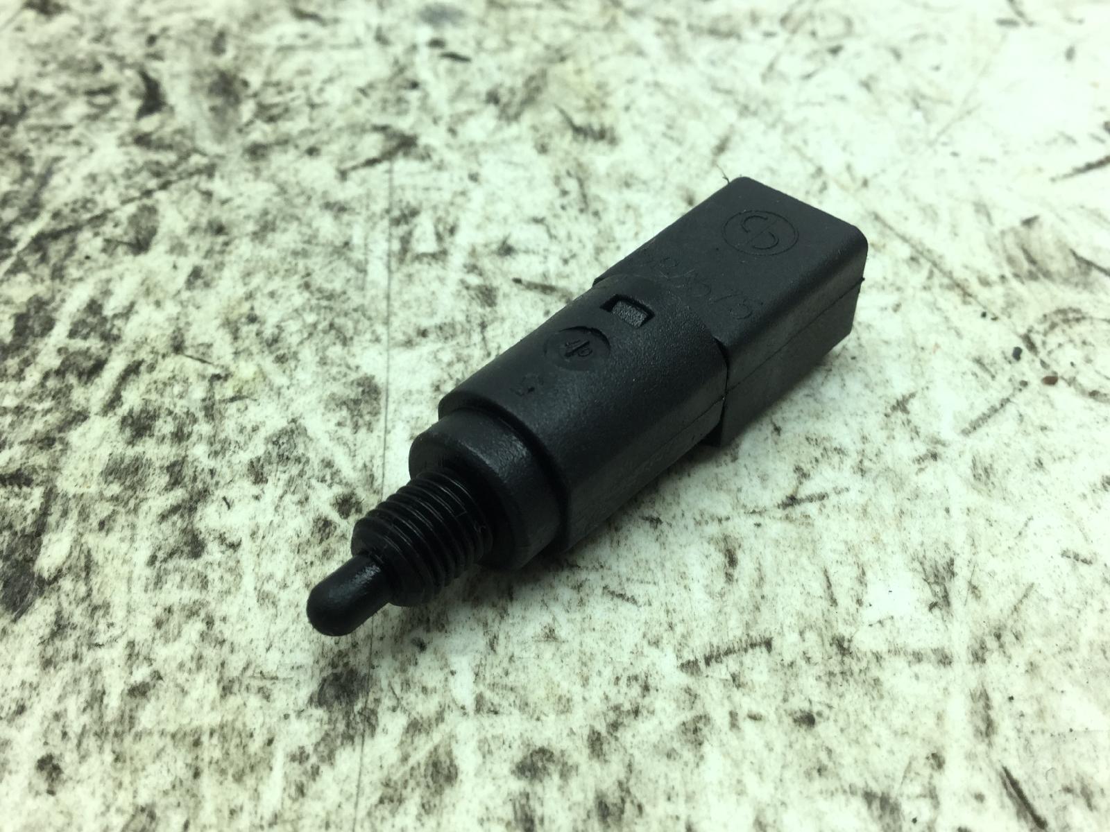 Piaggio nrg power dd 50 sensore stop microstop freno anteriore destro 2007 2015 c45100