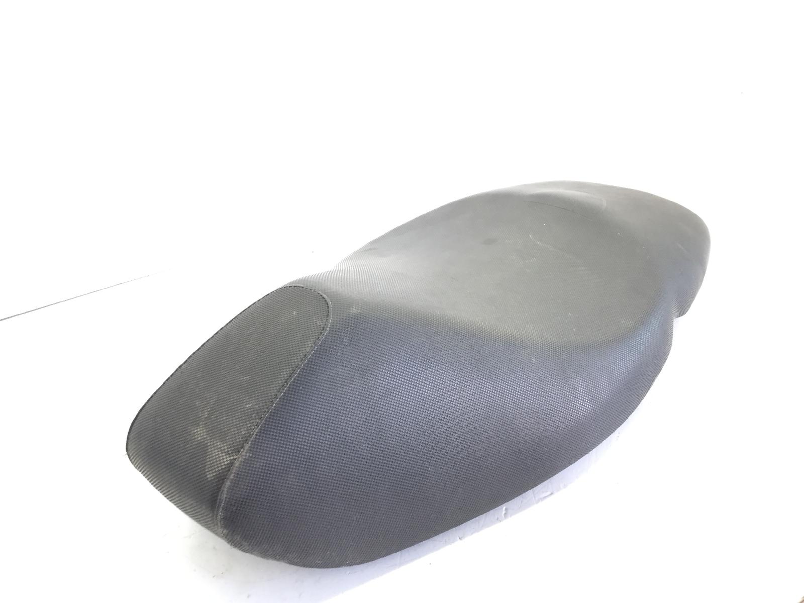 Piaggio nrg power dd 50 sella saddle - crepe su fondo 2007 2015 c45100