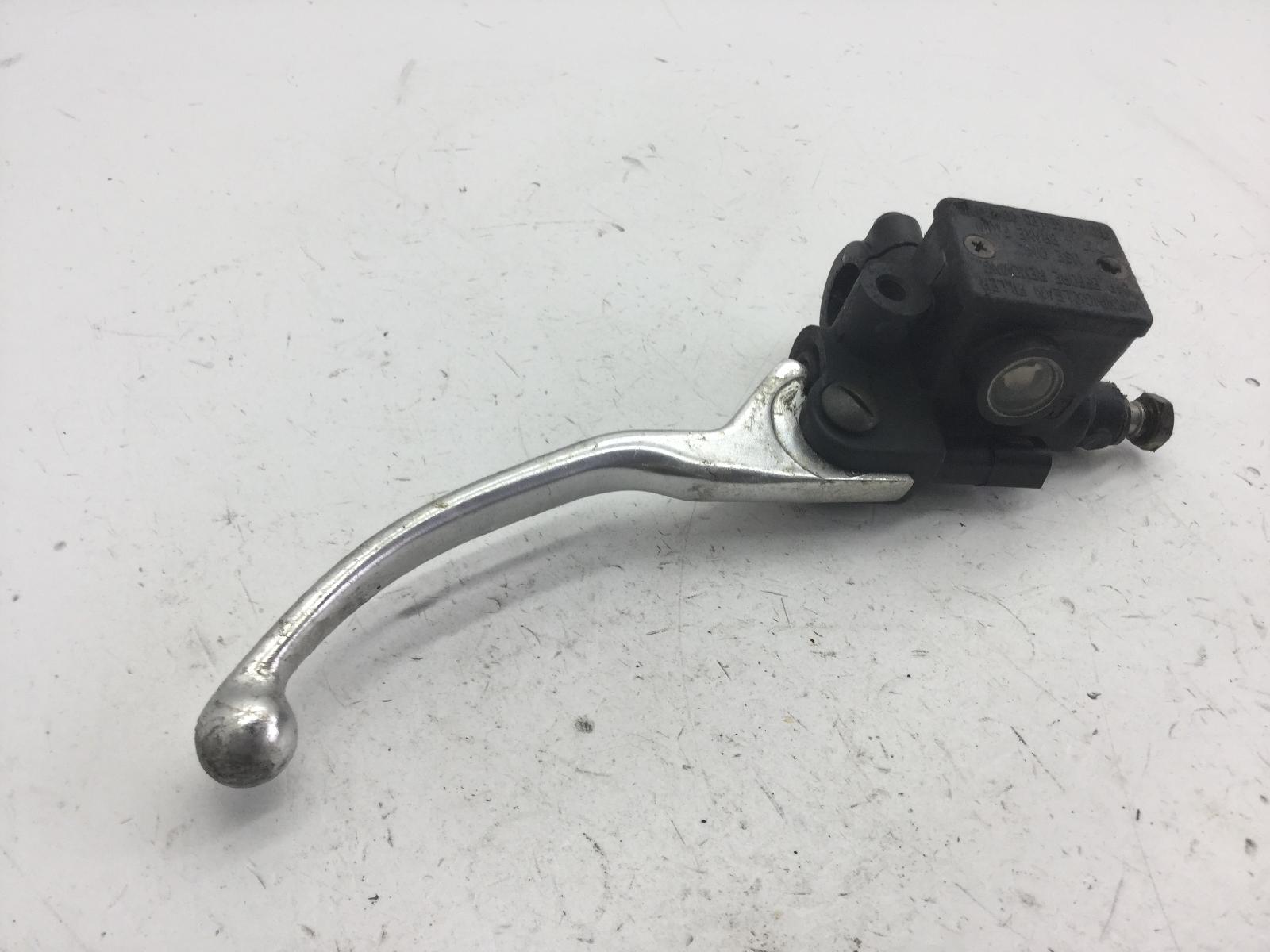 Piaggio liberty 2t 50 pompa freno anteriore destra con leva storta 2006 2006 c42100