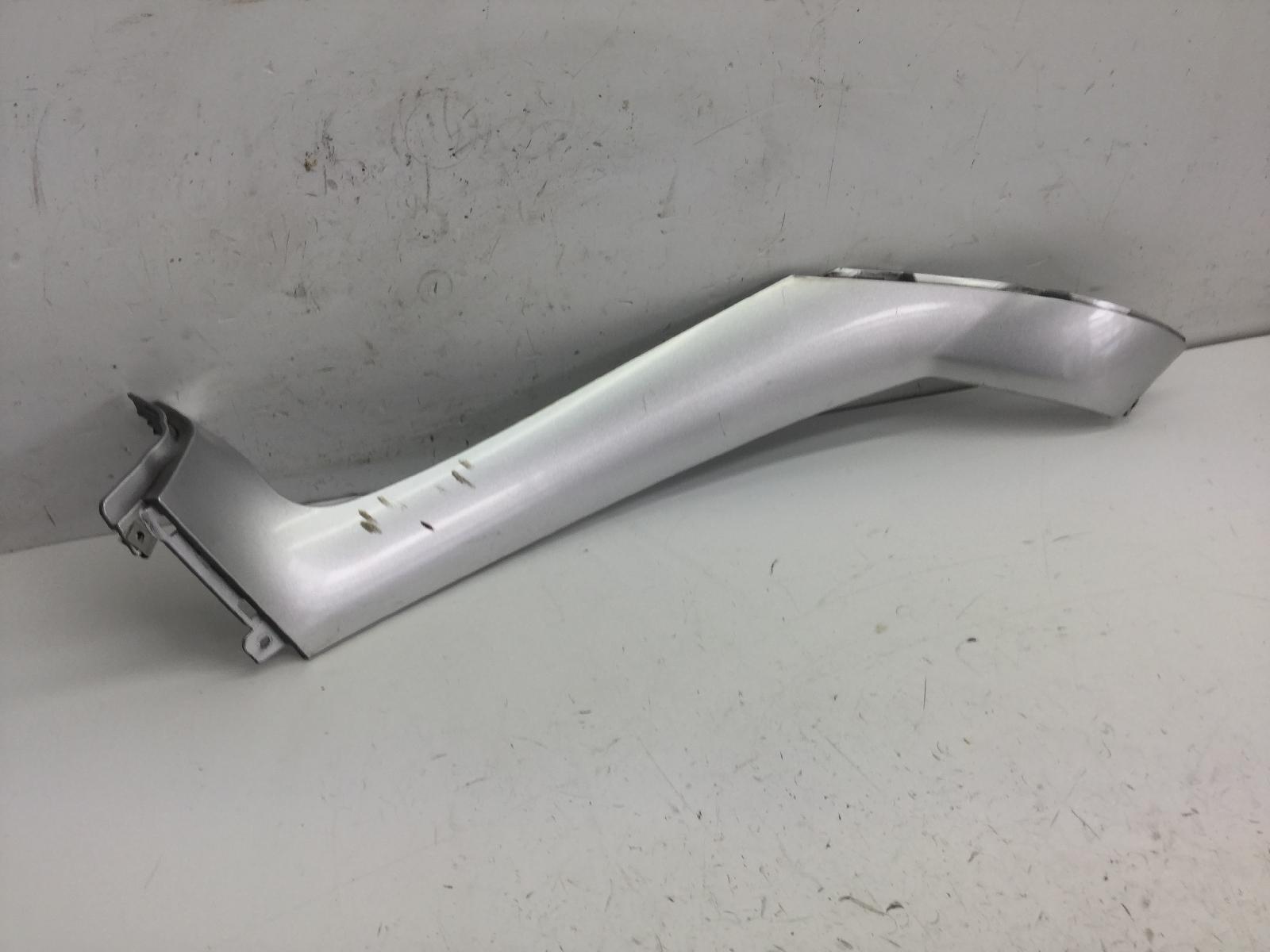 Piaggio mp3 ie mic 300 carena centrale sinistra 2010 2011 m63301