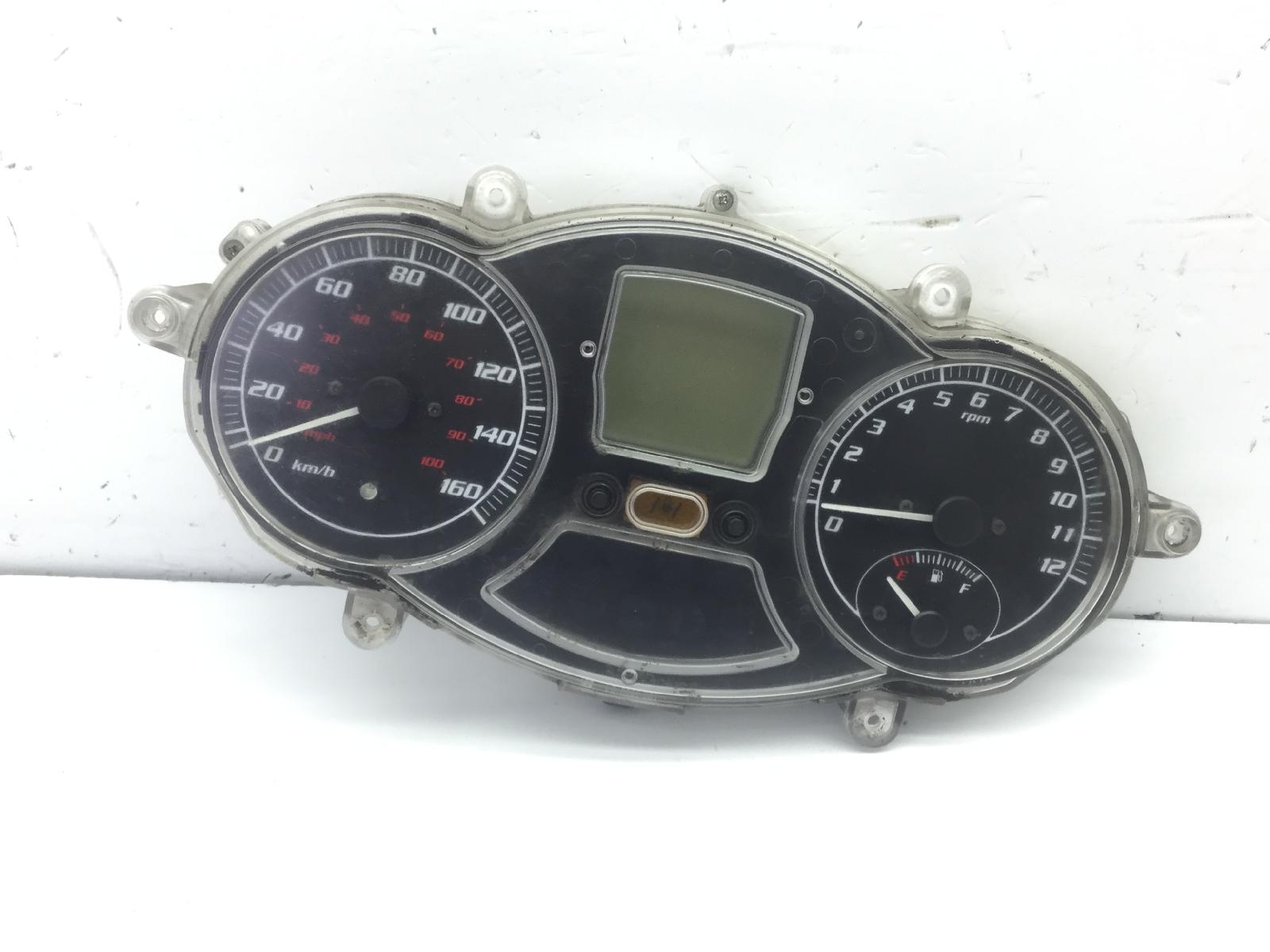 Piaggio mp3 ie mic 300 strumentazione contachilometri tachimetro 2010 2011 m63301