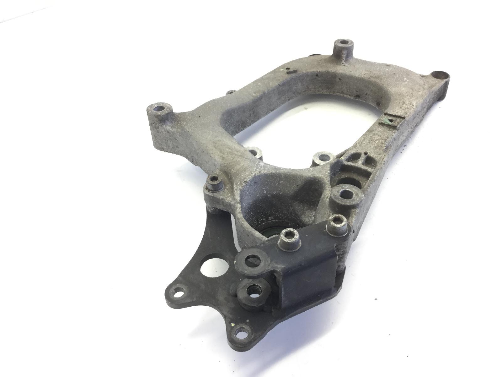 Piaggio mp3 ie mic 300 staffa supporto scarico marmitta 2010 2011 m63301
