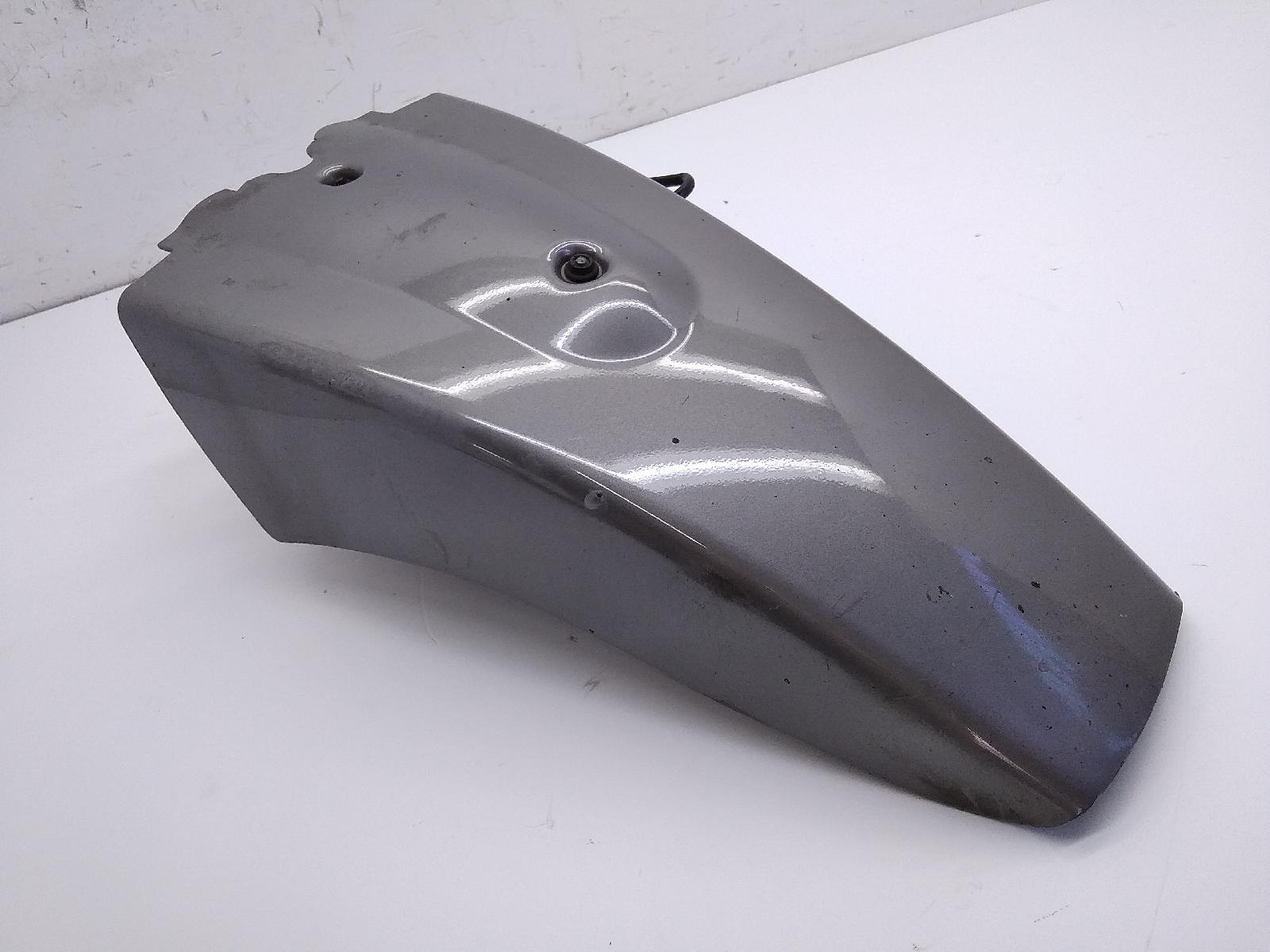 Aprilia scarabeo 250 parafango anteriore parte posteriore e staffa supporto 2004 2006 tdb01