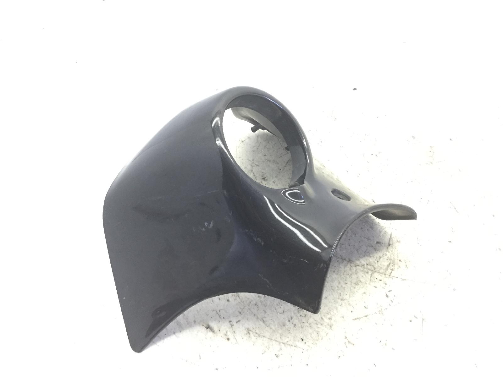 Aprilia scarabeo 250 carena paramano destra parte anteriore - attacco rotto 2004 2006 tdb01