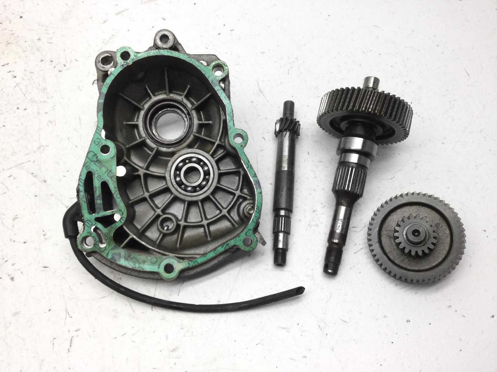 Aprilia scarabeo 250 ingranaggi ruota posteriore e carter 2004 2006 tdb01