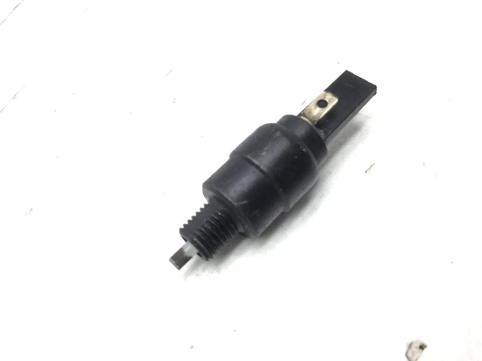 Aprilia scarabeo 250 sensore pulsante stop microstop freno posteriore 2004 2006 tdb01