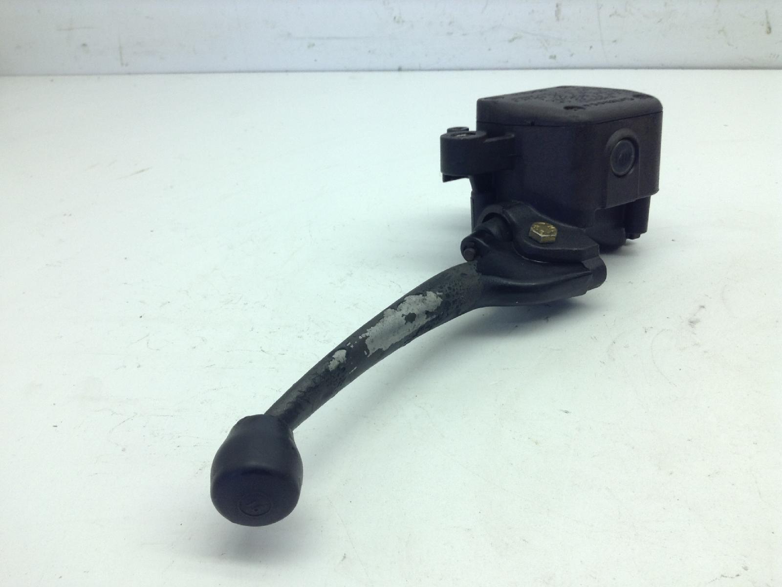 Aprilia scarabeo 250 pompa freno anteriore destra e leva 2004 2006 tdb01