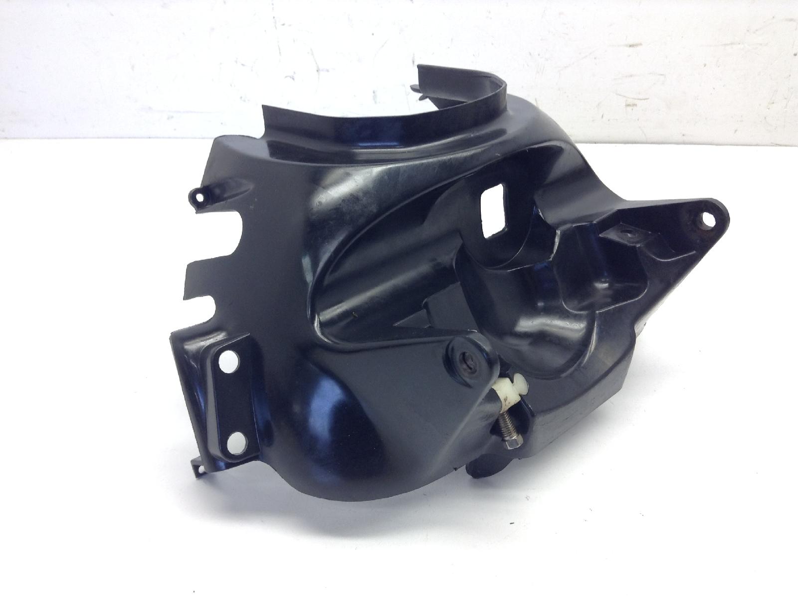 Aprilia scarabeo 250 carena manubrio anteriore supporto faro fanale 2004 2006 tdb01