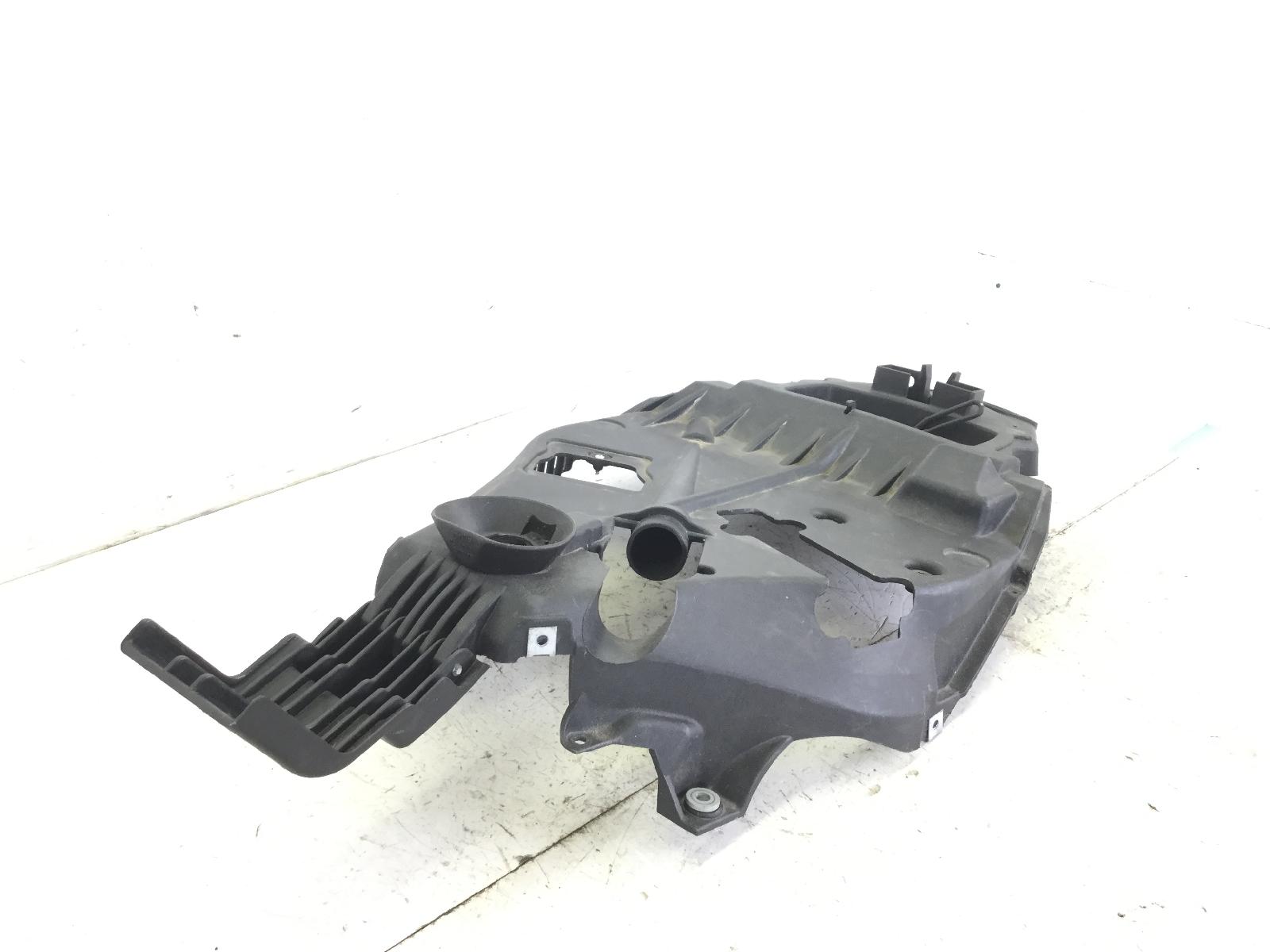 Aprilia scarabeo 250 carena vano sottosella 2004 2006 tdb01