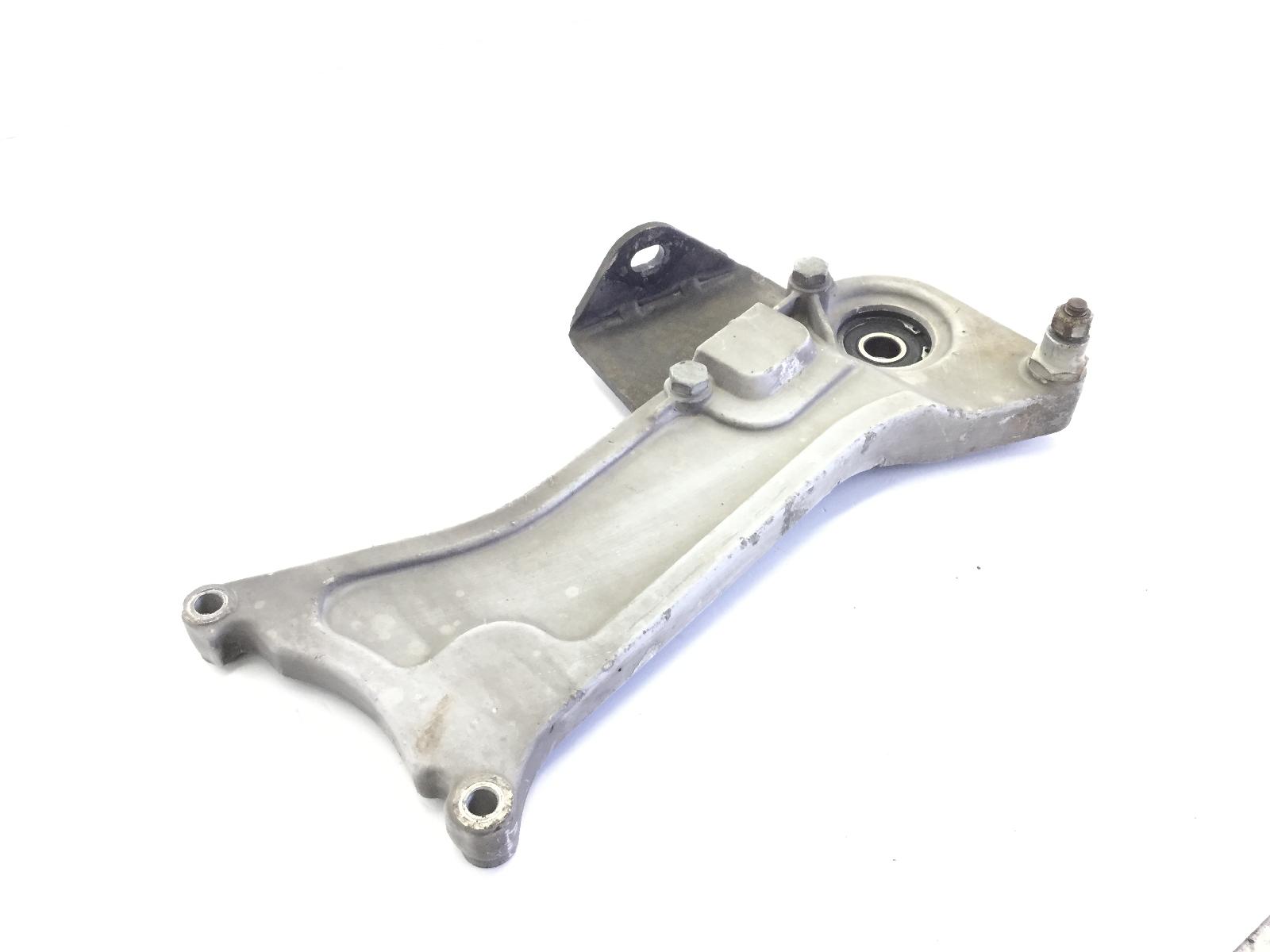 Aprilia scarabeo 250 staffa supporto scarico marmitta 2004 2006 tdb01