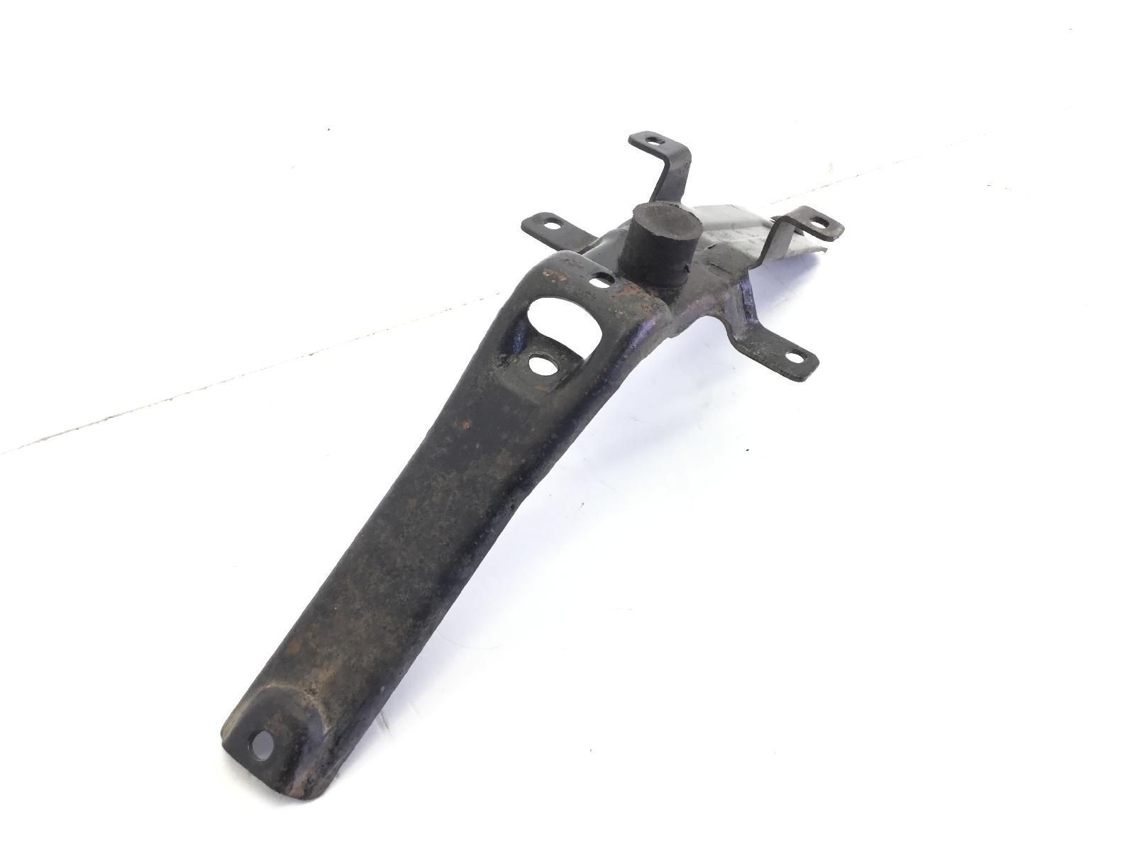 Aprilia scarabeo 250 staffa supporto parafango anteriore 2004 2006 tdb01