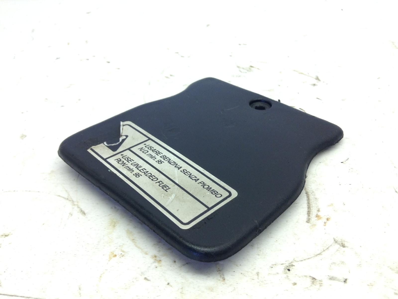 Aprilia scarabeo 250 tappo coperchio carena vano sottosella 2004 2006 tdb01