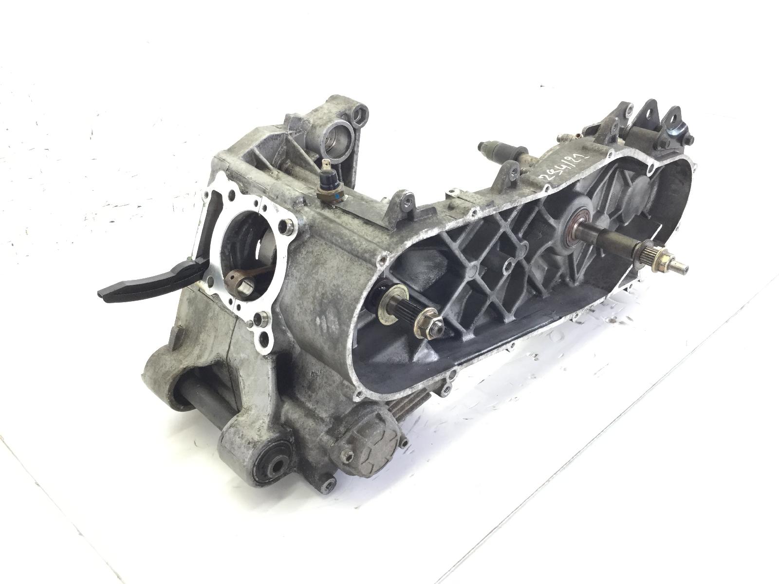 Aprilia scarabeo ie light 125 carter motore albero e ingranaggi mod: bb01 2009 2009 rbg00