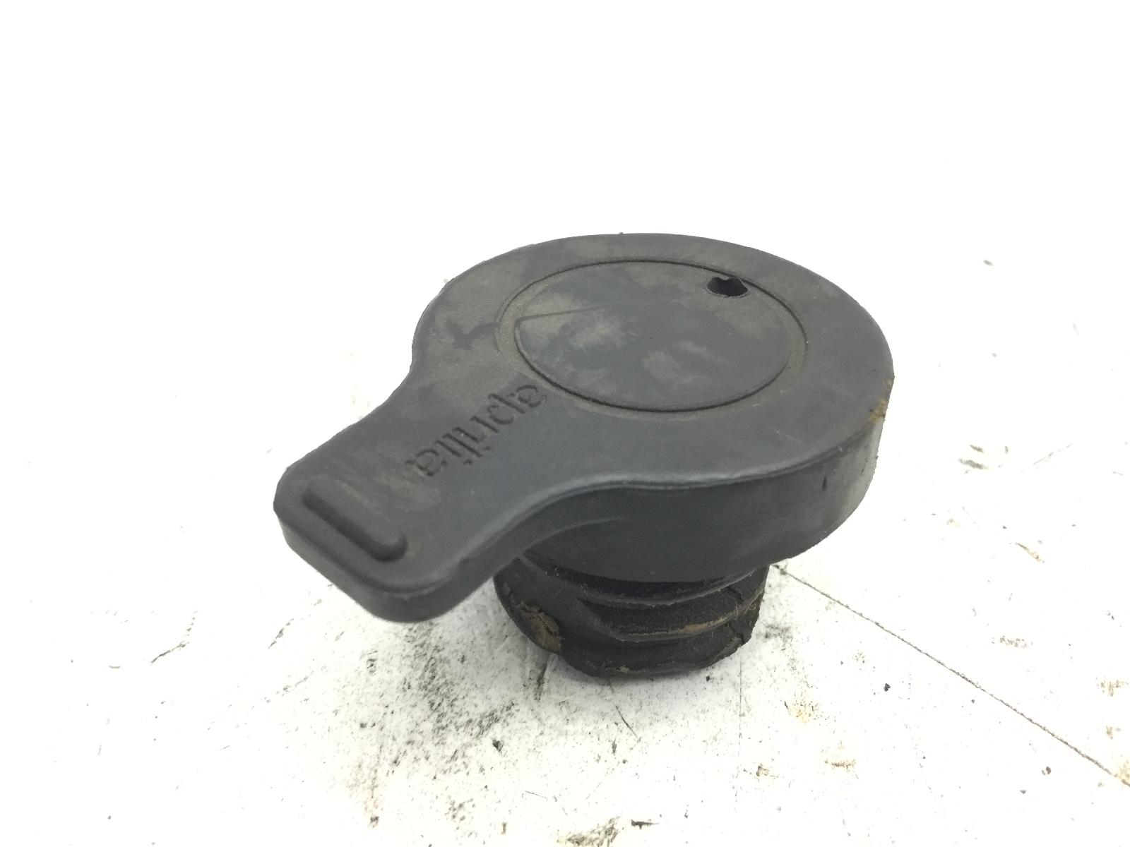 Aprilia scarabeo ie light 125 tappo vaso espansione 2009 2009 rbg00