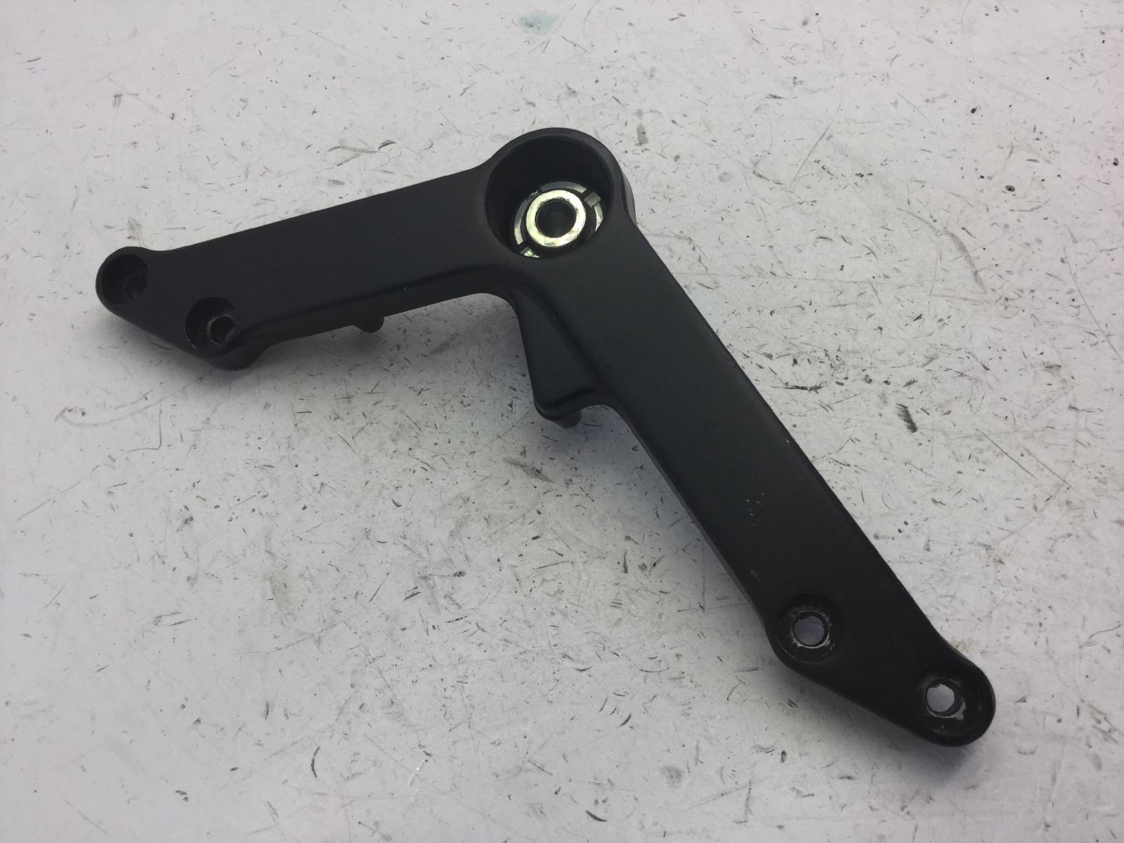 Suzuki dl v-strom 650 staffa supporto motore sinistro 2011 2011 b1112