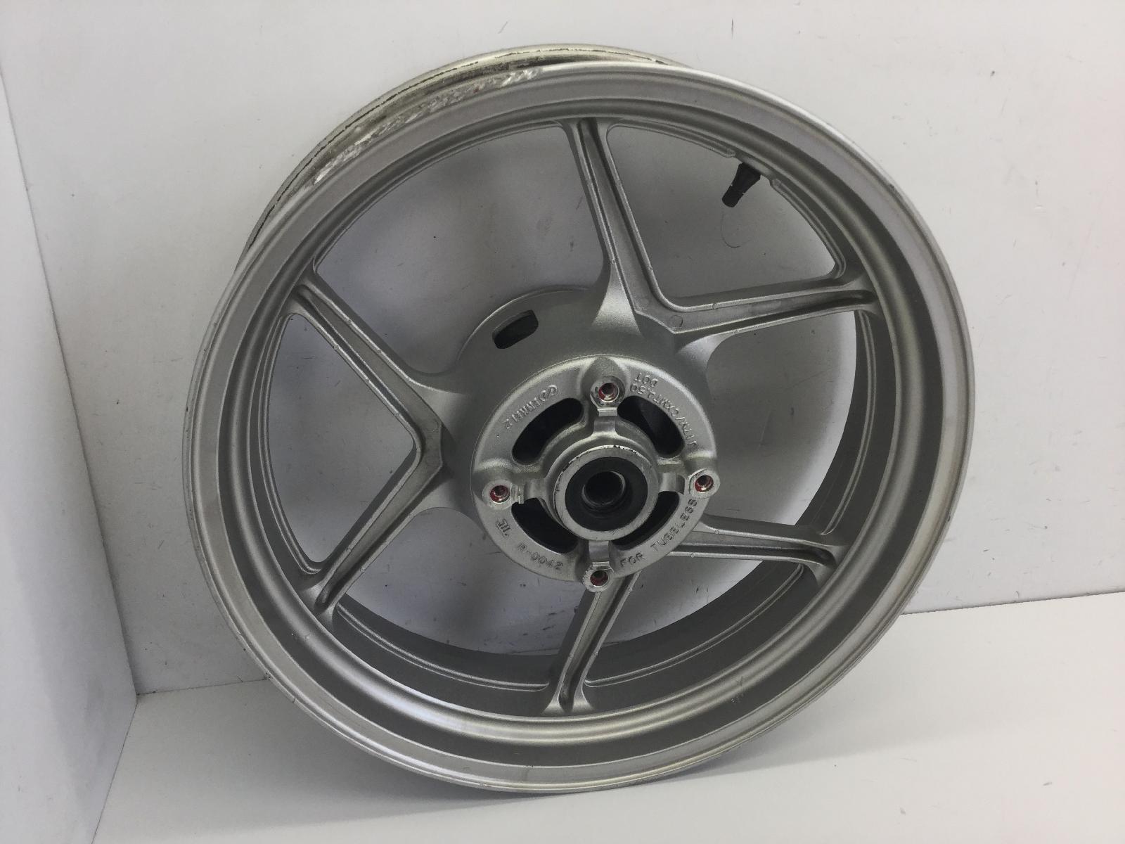 Kawasaki er-6n 650 cerchio ruota posteriore 17 x 4.50 leggermente storto 2006 2008 er650aaa