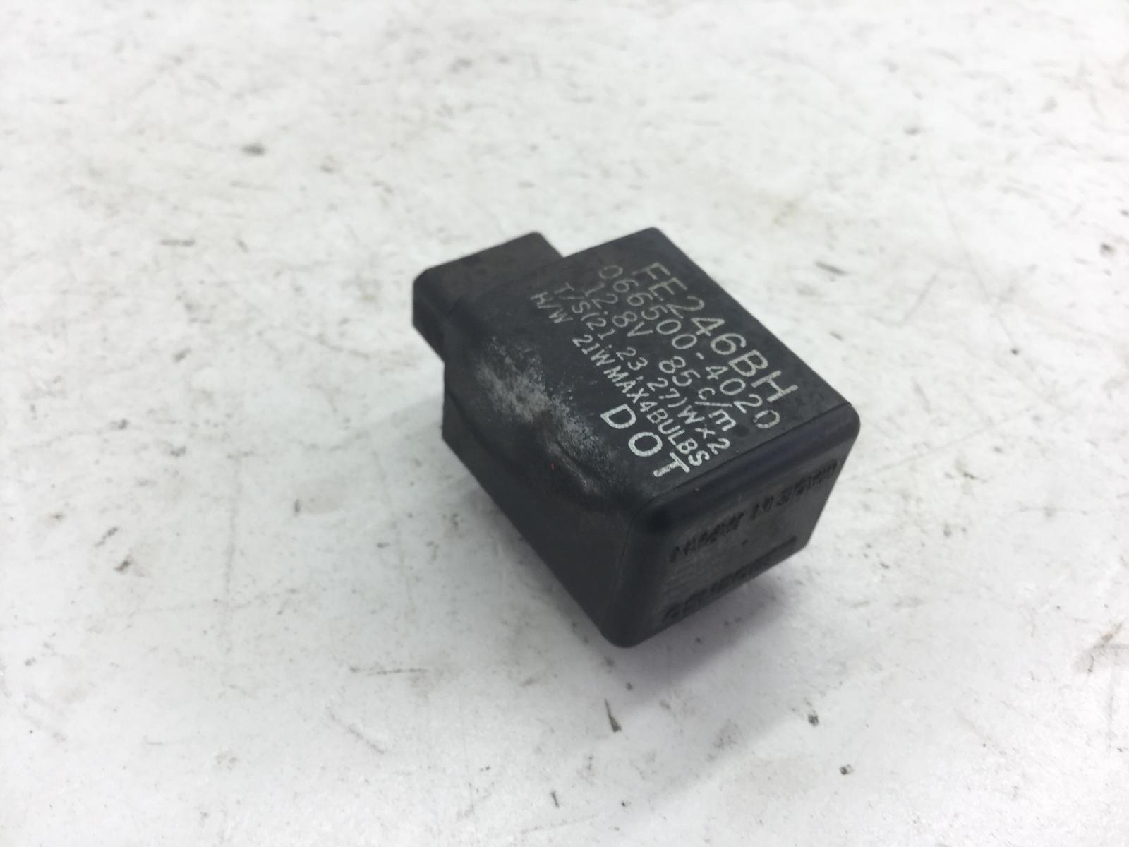 Honda pantheon 150 rele' intermittenza frecce 2003 2003 zdckf06a03f