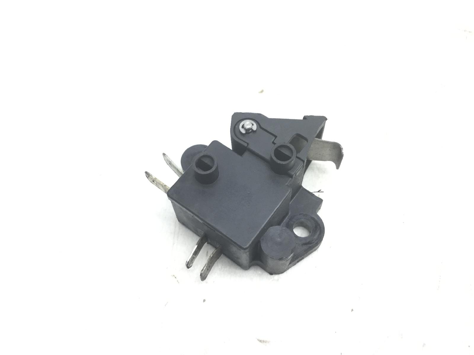 Honda pantheon 150 sensore micro stop pompa freno posteriore sinistra 2003 2003 zdckf06a03f
