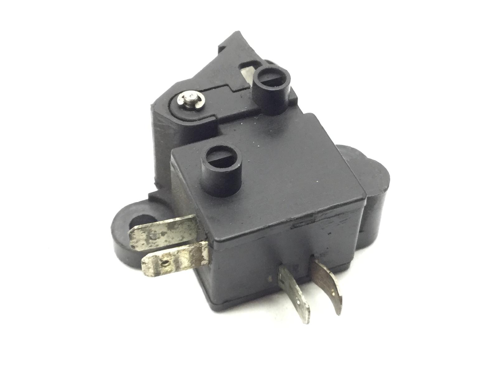 Honda pantheon 150 sensore stop microstop freno posteriore sinistro 2003 2003 zdckf06a03f