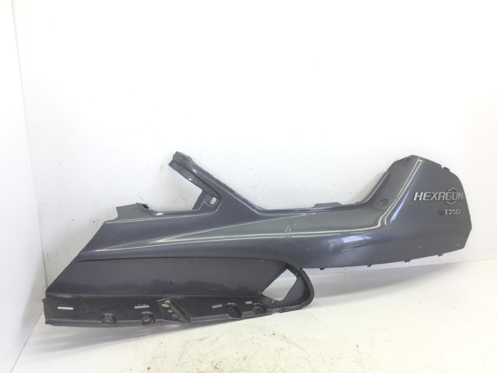 Piaggio hexagon 250 carena fiancata posteriore sinistra - rotture 1998 2000 m1400