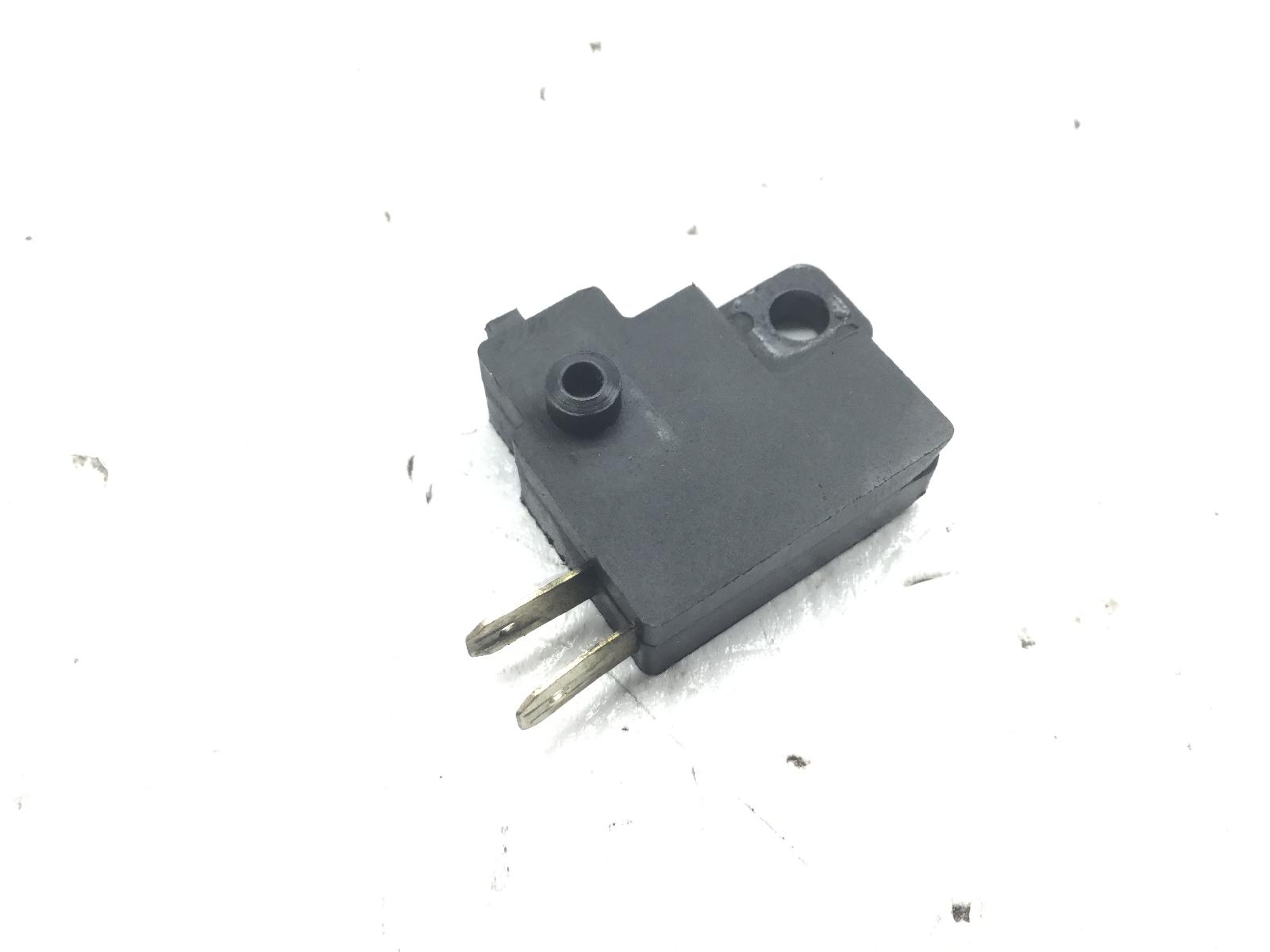 Kymco agility r12 50 sensore microstop pompa freno anteriore destra 2005 2005 u60000